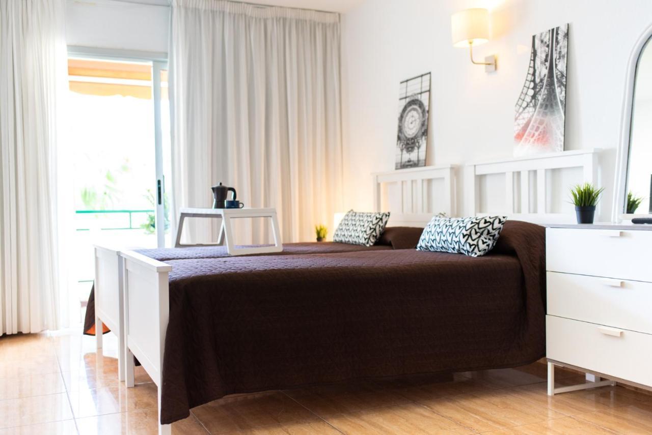 로스크리스티아노스 Comodoro Cristianos Beach Vivienda Vacacional 아파트 외부 사진