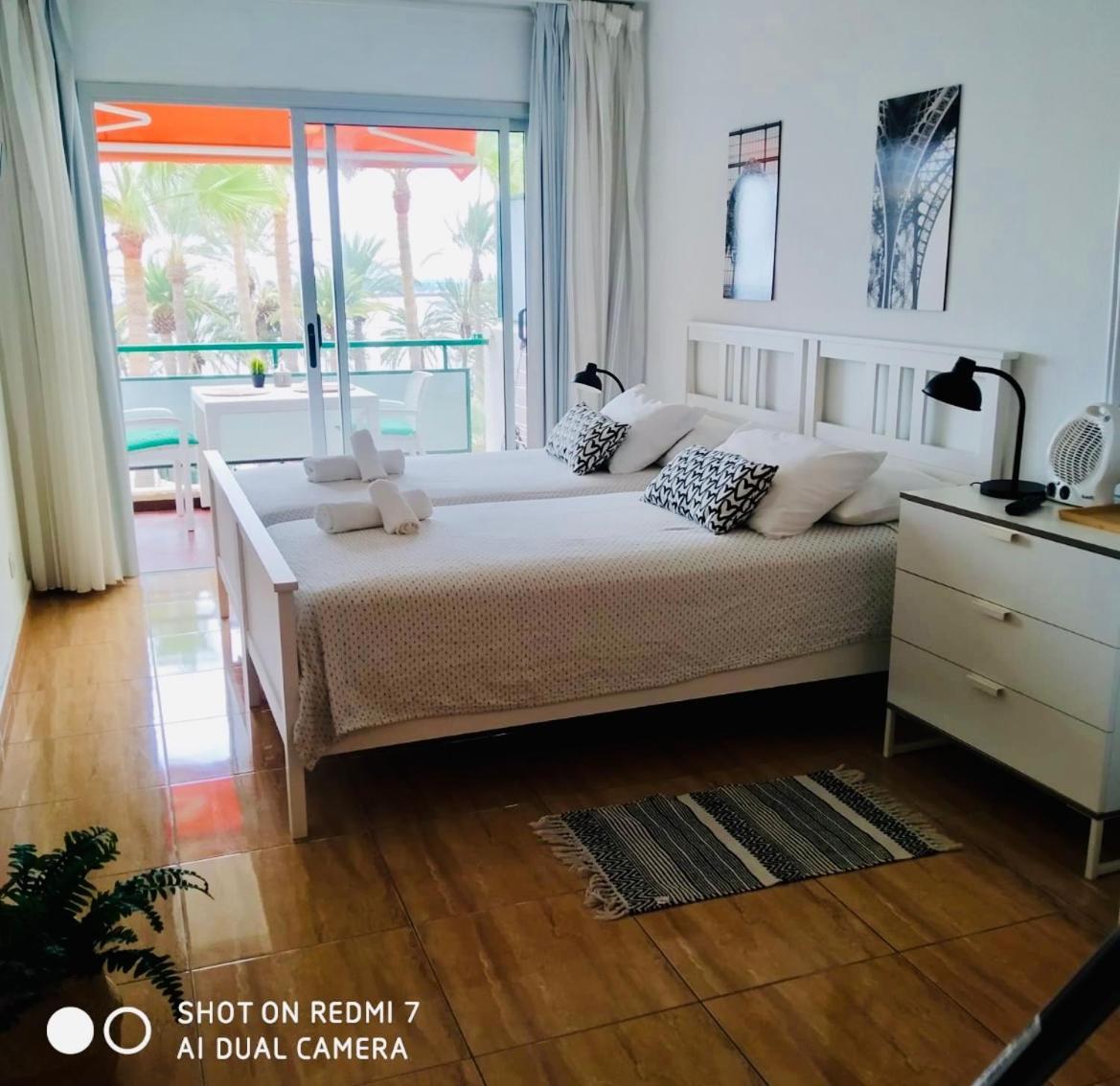 로스크리스티아노스 Comodoro Cristianos Beach Vivienda Vacacional 아파트 외부 사진